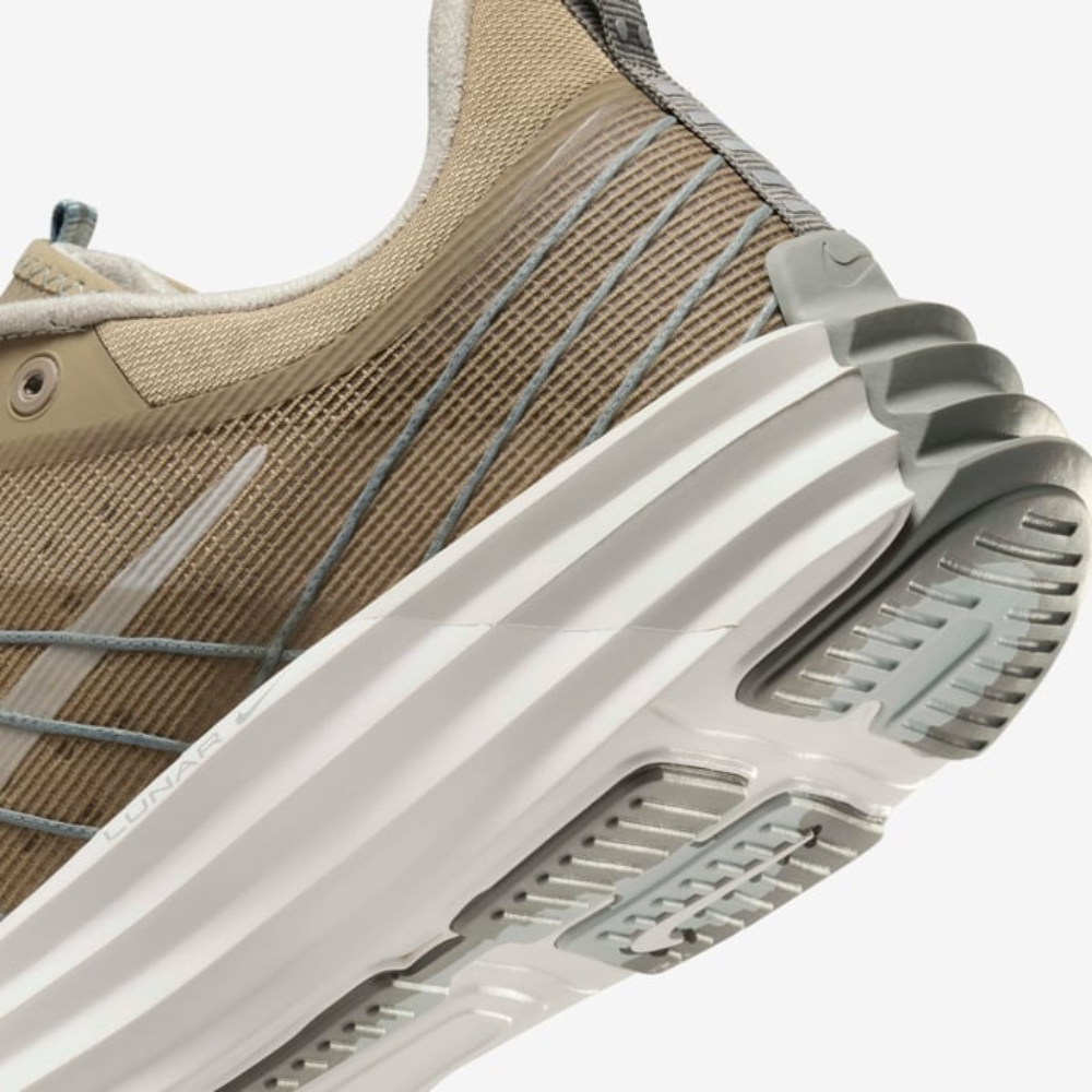 Nike Lunar Roam Khaki