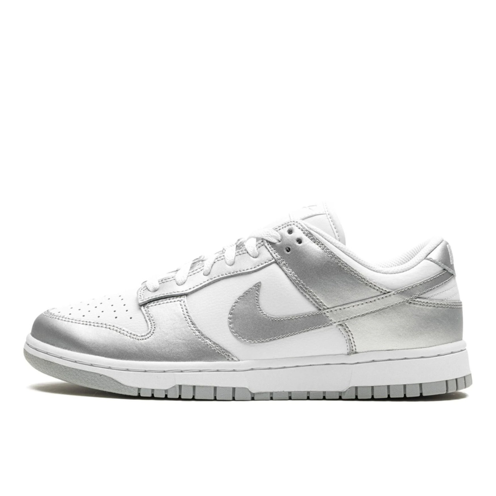 Nike Dunk Low Metallic Silve